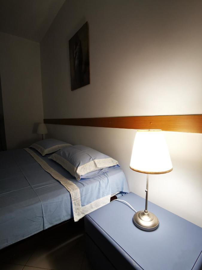 Dimora Alla Villa オストゥーニ エクステリア 写真