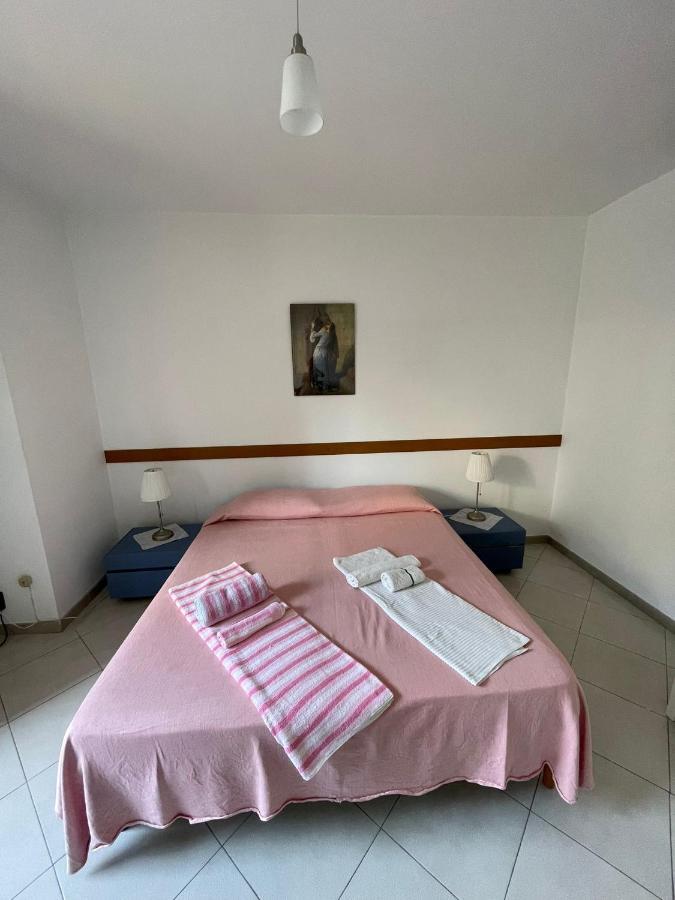 Dimora Alla Villa オストゥーニ エクステリア 写真